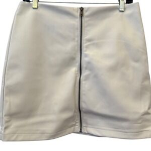 Abercrombie & Fitch Vegan Leather Mini Skirt White Zipper Front Size Medium